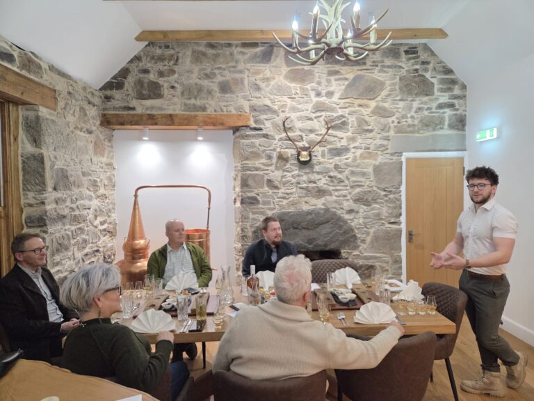 jannet-mckenzie-dunnage-grant-arms-hotel (1)