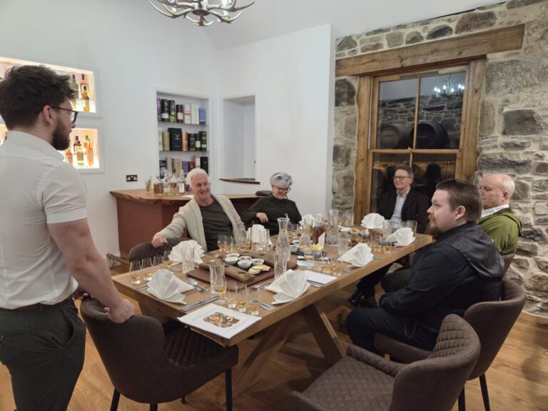 jannet-mckenzie-dunnage-grant-arms-hotel (2)