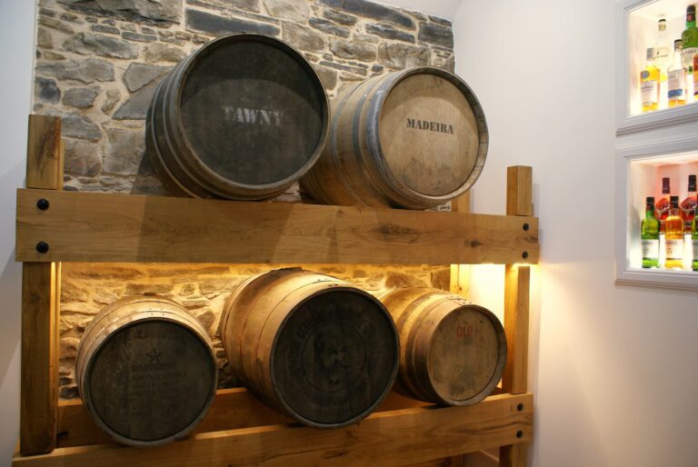 jannet-mckenzie-dunnage-grant-arms-hotel (6)